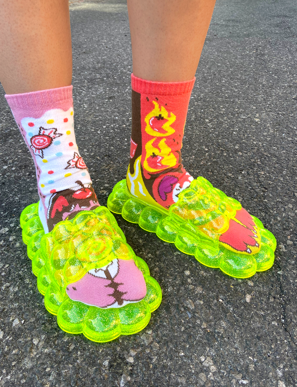 ADULT NEON LIME BUBBLE SLIDES