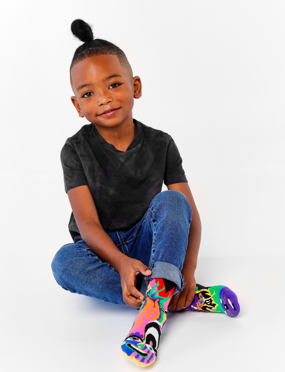 KIDS SHY & OUTGOING NO SLIP SOCKS