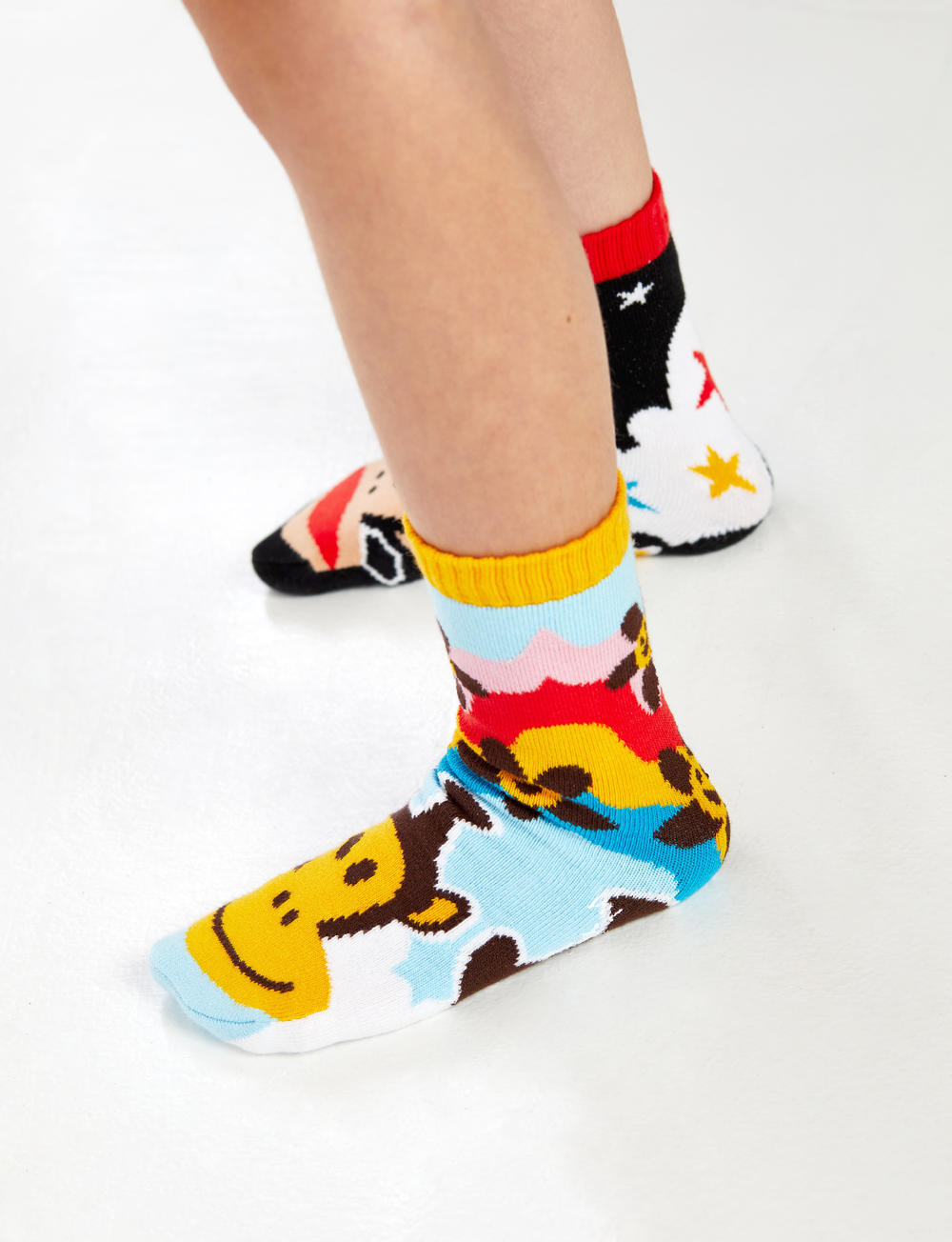 KIDS JULIUS & CLANCY NO SLIP SOCKS