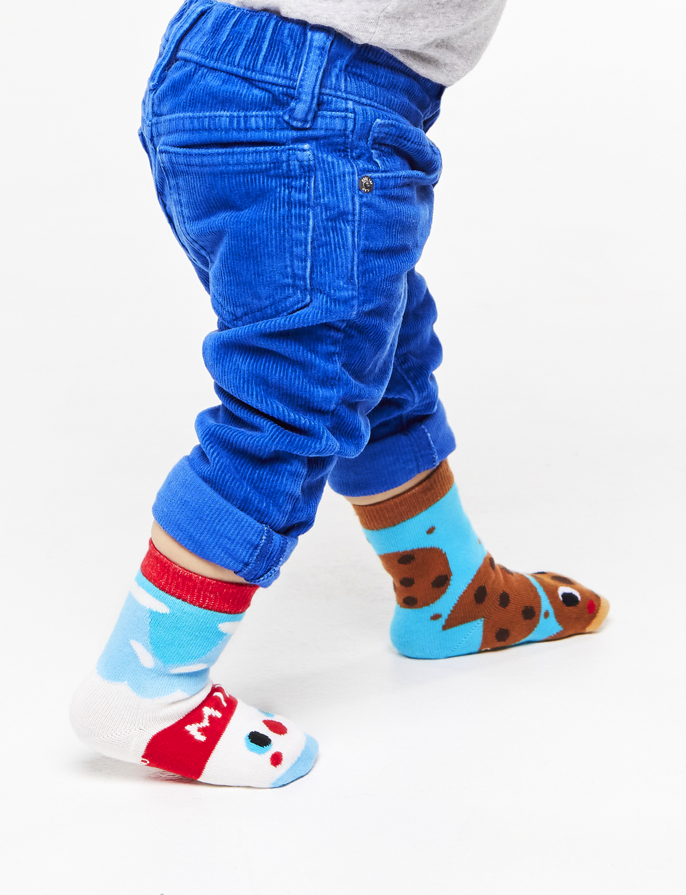 WE GO TOGETHER LIKE MILK & COOKIES! KID MISMATCHED SOCKS